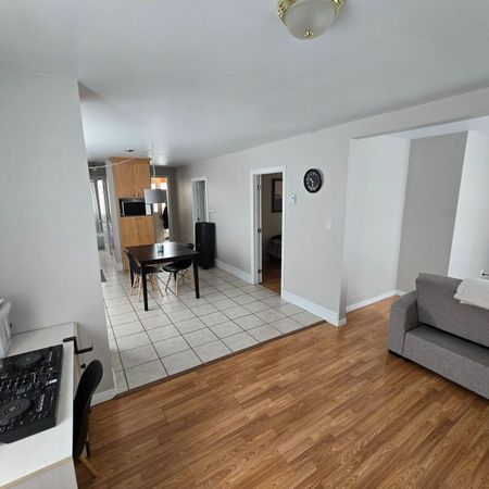 4 1/2 à louer - Photo 4