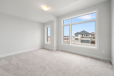 For Lease - 7 Walters Street, Kawartha Lakes, Ontario - Photo 2