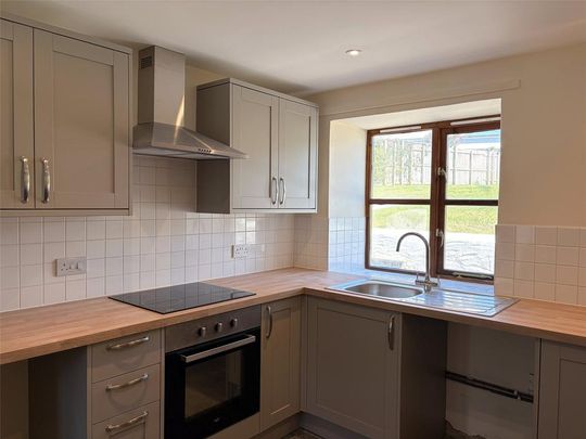 2 bedroom terraced house to rent - Photo 1