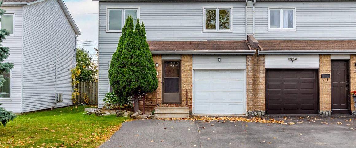 À louer / Maison à étages - Photo 1