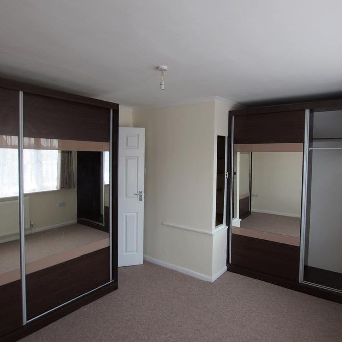 2 bedroom semi-detached house to rent - Photo 1