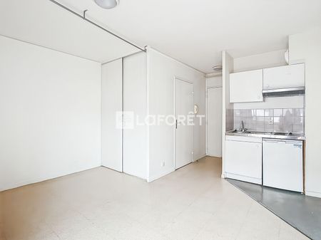 Apartment - Photo 3