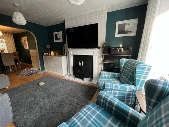 3 bedroom link detached house to rent - Photo 1