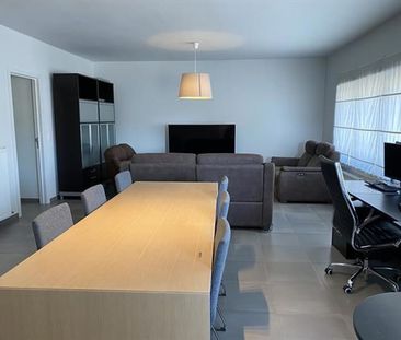 Appartement te huur - Foto 2