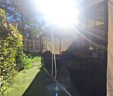 3 bedroom terraced house to rent - Photo 6