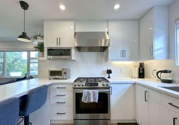 For Lease - 217 Van Dusen Boulevard, Toronto, Ontario - Photo 1