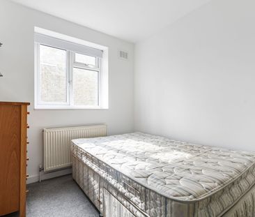 Trott Street, London, SW11 - Photo 6