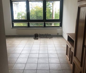 Kleinwohnung in den ruhigen Innenhof ausgerichtet im Zentrum von Ur... - Photo 1