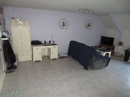 Eén slaapkamer appartement met garage. - Photo 2