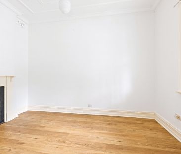 Classic Two Bedroom Semi with Rear Lane Parking - Photo 4