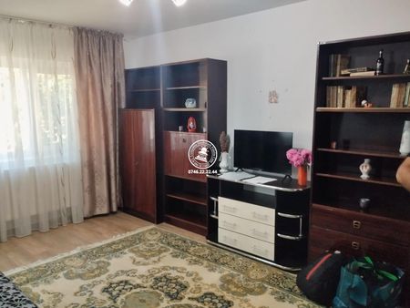 Apartament cu 2 camere decomandat de închiriat – Nicolina 2, Strada Lacului - Photo 2