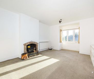 3 bedroom detached house to rent - Photo 2