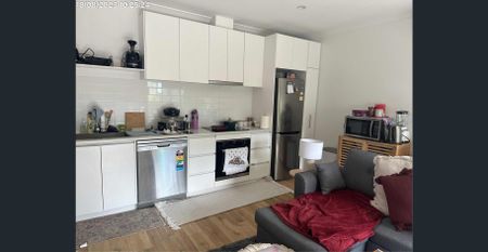 Best of Belmont, great location - BE QUICK!!! - Photo 3