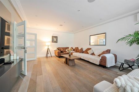 4 bedroom detached house to rent - Photo 4