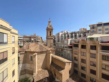 Calle Embajador Vich, Valencia, Valencian Community 46002 - Photo 4