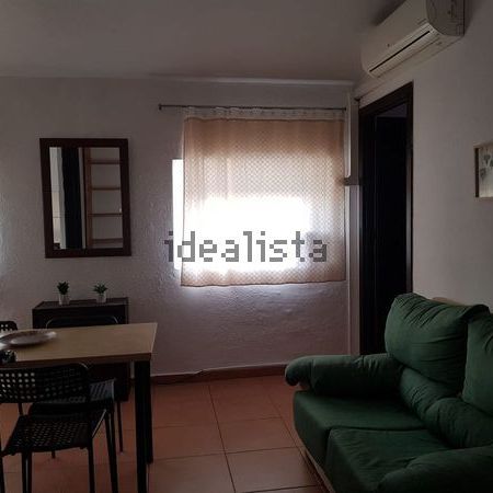 Alquiler de piso en Rosaleda s/n - Photo 1