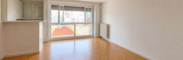 Location Appartement 1 pièce 27m² CLERMONT FERRAND 63000 - Photo 1