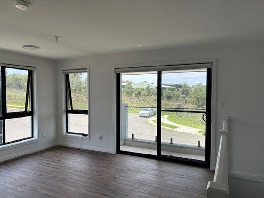 Riverstone - Photo 1