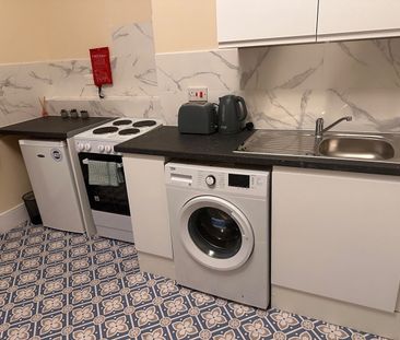 Studio Flat, Tottenham Lane, N8 - Photo 3