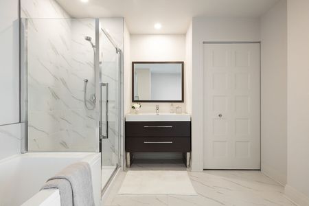 3105 Promenade du Quartier-Saint-Martin, Laval, QC - Photo 5