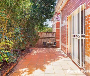 3/27 Minneapolis Crescent, Maroubra NSW 2035 - Townhouse For Rent |... - Photo 2