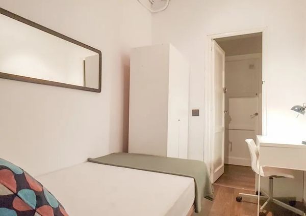 Carrer de Santa Àgata, Barcelona, Catalonia 08012