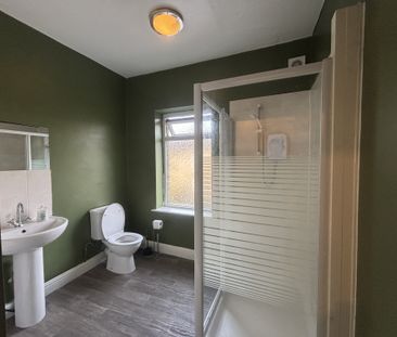 Thorncliffe Street, Huddersfield - Photo 2