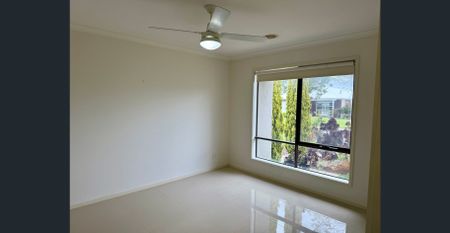 Spacious 4 Bed | 4 Bath Family Home in Prime Truganina Location - Photo 3