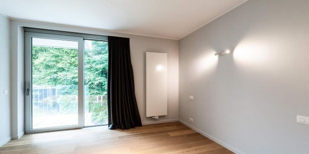 Appartement te huur in Elsene voor € 2.750 met 2 slaapkamers - Foto 1