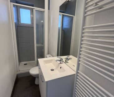 Location Appartement 2 pièces 43m² - Photo 5