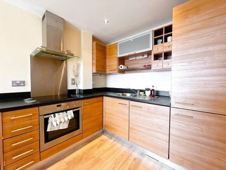 1 bedroom flat to rent - Photo 5