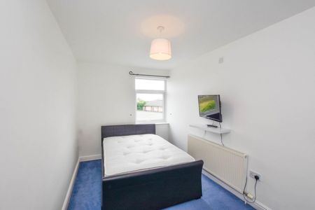 2 bed House - Terraced for Rent - Photo 5