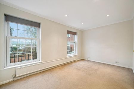 4 bedroom flat to rent - Photo 2