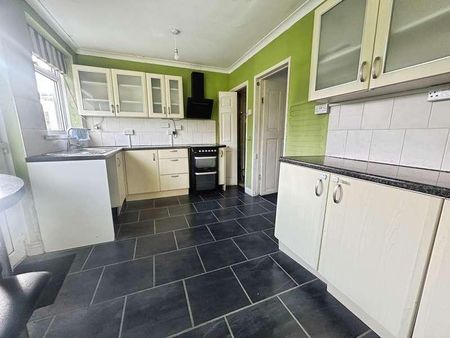 Heol Barri, Caerphilly, CF83 - Photo 5