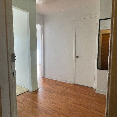 Appartement 3 ½ à louer – Saint-Léonard - Photo 3