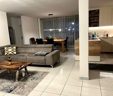 APPARTEMENT 41/2 PIÈCES À GOSSAU (ZH), MEUBLÉ, TEMPORAIRE - Foto 2