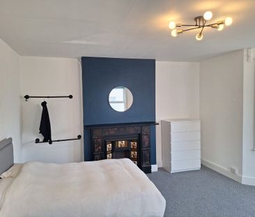 6 bedroom house - Photo 4