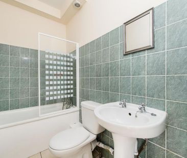 1 bedroom property to rent - Photo 6