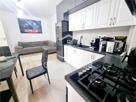 Inchiriere apartament 3 camere, Ploiesti, Real Resort - Photo 1