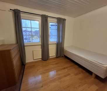 Lilla Hagvägen, Upplands Väsby - Foto 1