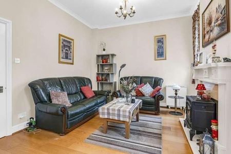 Courtyard Mews, Chapmore End, SG12 - Photo 4