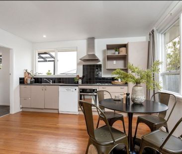 Pet Friendly Home - Photo 6