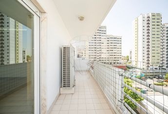 Apartamento T4 em Lisboa