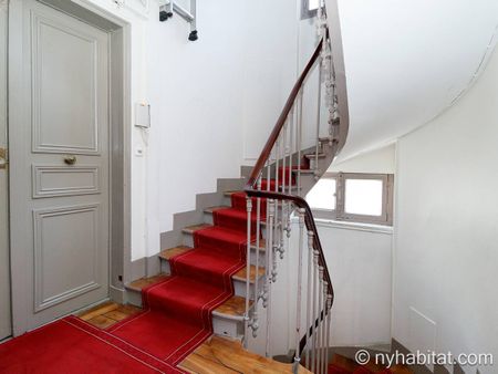 Logement à Paris, Location meublée - Photo 2