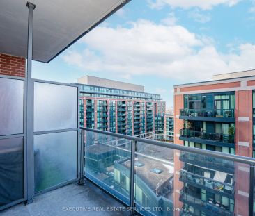 31 Tippett Road #821 - Photo 6