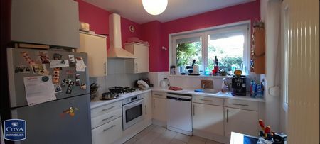 Location Appartement 3 pièces 77m² ARRAS 62000 - Photo 3