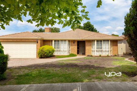 15 Strathearn Dr, Sunbury - Photo 3