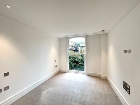 2 Bed Flat, Hounsfield Lodge, SW20 - Photo 3
