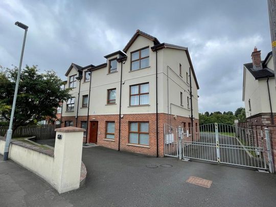 Apt 8, 5 Galway Park, Dundonald, BT16, Belfast - Photo 1