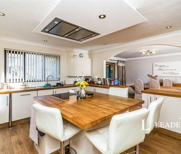 4 bedroom house to rent Uplands Road North, Carlton Colville, NR33 - Photo 6